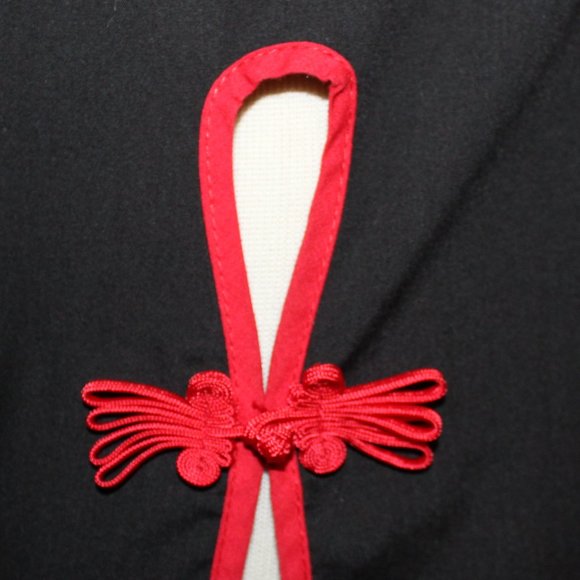 Beautiful Vintage Qipao - Picture 7 of 15